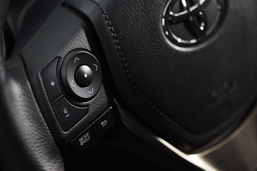  Toyota RAV4 2013 года  (EU) (фото 5 из 27)